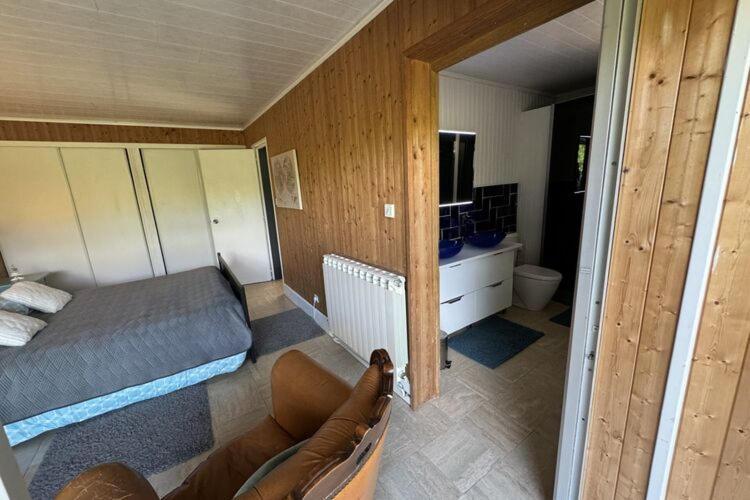 Holiday Home With Indoor Pool, Льо Порж Екстериор снимка